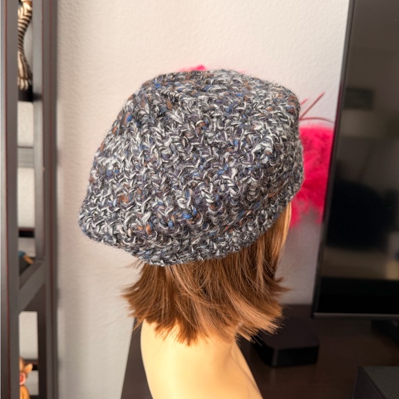 Italian Wool Gray Marled Knit Beret main image 8